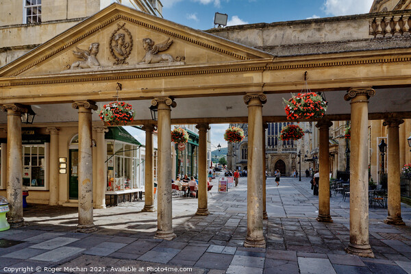 Bath Abbey's Colonnaded Portico Picture Board by Roger Mechan