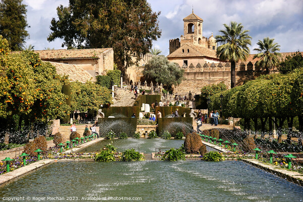 Gardens in Alcázar de los Reyes Cristianos Picture Board by Roger Mechan