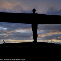 Buy canvas prints of Sunset Angel of the North by Giles Rocholl