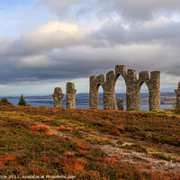 Buy canvas prints of The Fyrish Monument  by Paul Pepper