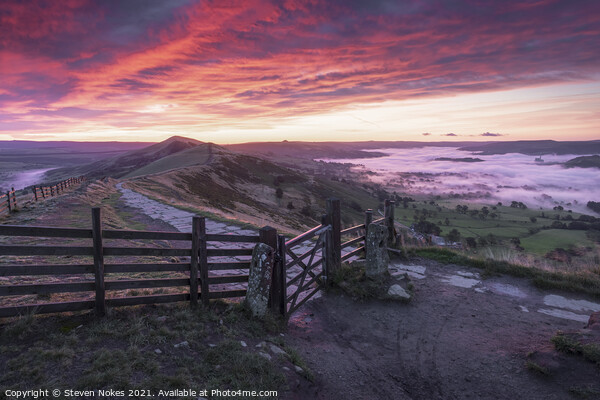 Majestic sunrise at Mam Tor Gate Picture Board by Steven Nokes