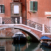 Buy canvas prints of Ponte del Formager, Venice by Phil Robinson