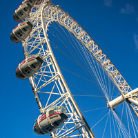 Buy canvas prints of The London Eye, London by Simon Connellan