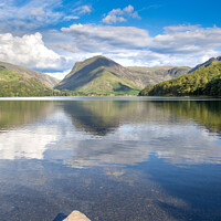 Buy canvas prints of Buttermere by Simon Connellan