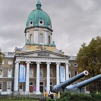 Buy canvas prints of Imperial War Museum by Graham Varney