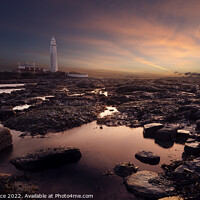 Buy canvas prints of St Marys Lighthouse by Duncan Spence