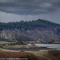 Buy canvas prints of Dunvegan Castle in Colour by Duncan Spence
