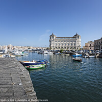 Buy canvas prints of Ortigia Harbour, Sicily by Duncan Spence