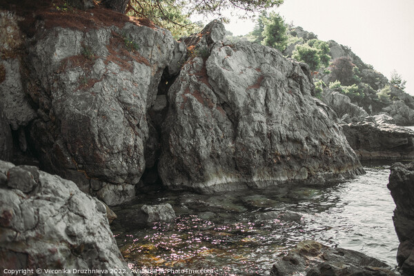 Outdoor stonerock ant the sea.  Picture Board by Veronika Druzhnieva