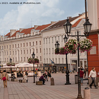 Buy canvas prints of Into Tartu Square by Sally Wallis