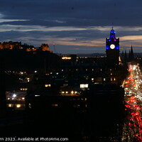 Buy canvas prints of Edinburgh Skyline by Richard Fairbairn