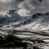 Buy canvas prints of Veiw of Y Garn and some of Glyder Fawr by Philip Thulbourn