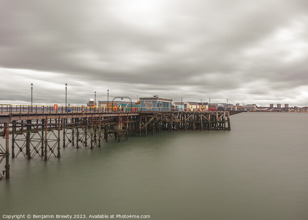 Southend On Sea Day Time Long Exposure  Picture Board by Benjamin Brewty
