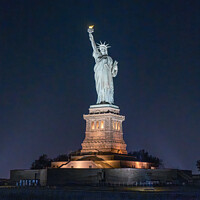 Buy canvas prints of Statue Of Liberty by Benjamin Brewty
