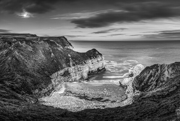 Enchanting Little Thornwick Bay Picture Board by Tim Hill