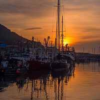 Buy canvas prints of Scarborough Harbour Sunrise by Tim Hill
