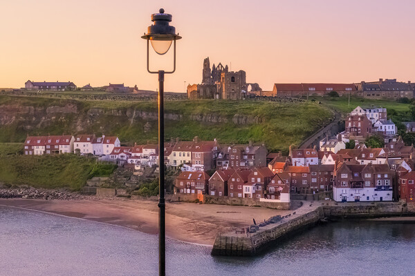 Whitby: Wonderful Whitby Picture Board by Tim Hill