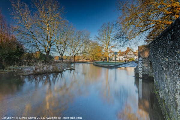 Eynsford winters morning Picture Board by Derek Griffin