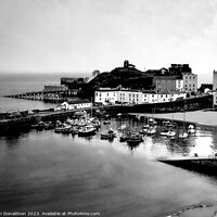 Buy canvas prints of Tenby Harbour by Ian Donaldson