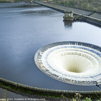Buy canvas prints of Ladybower by Darrell Evans