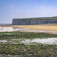 Buy canvas prints of Kingsgate Bay towards Broadstairs by Darrell Evans