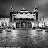 Buy canvas prints of Kelvingrove Museum and Art Gallery, Glasgow by Fraser Duff