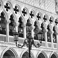 Buy canvas prints of Venetian street lamp in front of the Ducal Palace by Stefano Senise