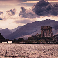 Buy canvas prints of Eilan Donan Castle by Lesley Carruthers