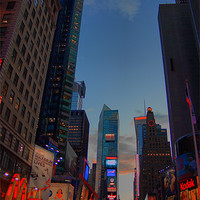 Buy canvas prints of Times Square by Simon Gladwin