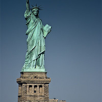 Buy canvas prints of Statue of Liberty by Simon Gladwin