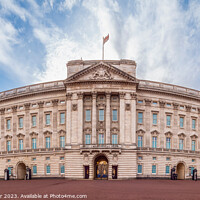 Buy canvas prints of Buckingham Palace by Bailey Cooper