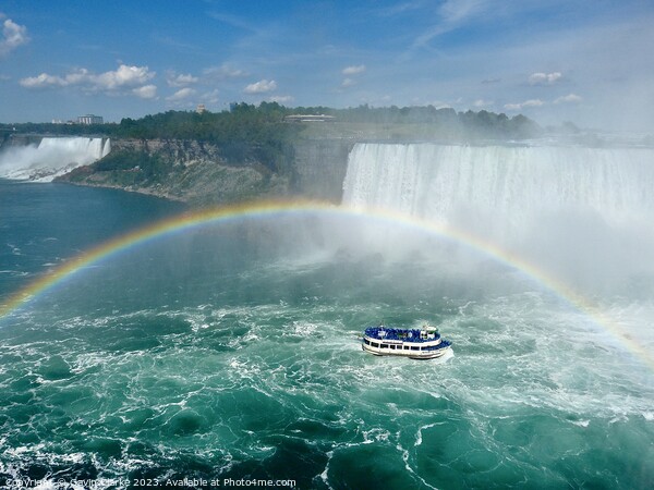 Niagara Falls Picture Board by Gavin Clarke