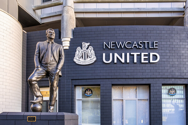 Sir Bobby Robson statue Newcastle United Picture Board by STADIA 
