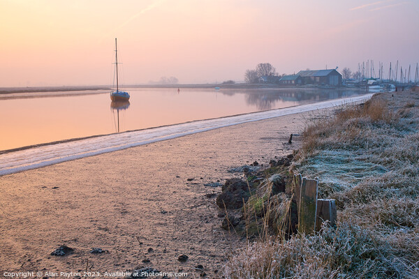 Dawn at Faversham creek on a cold morning Picture Board by Alan Payton