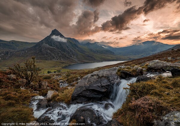 Tryfan mountain sunset , snowdonia , eryri  Picture Board by Mike McMahon
