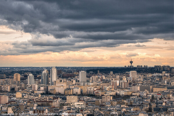 Cityscape, Paris France Picture Board by Justo II Gayad
