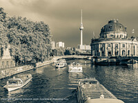 Click to show how this picture will look as a piece of wall art