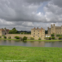 Buy canvas prints of Leeds Castle Panorama by Rob Hawkins