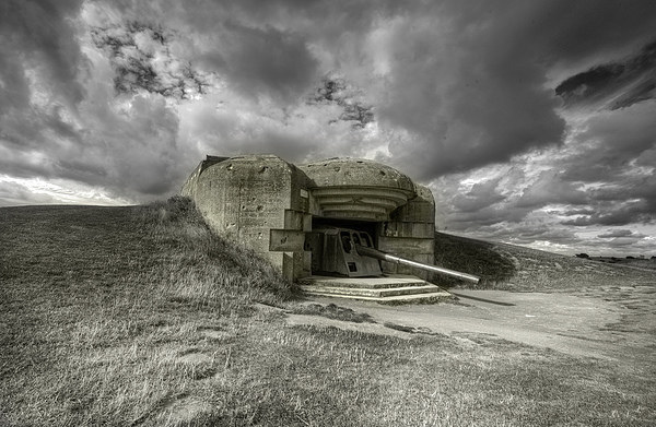 Gun at Longues-sur-mer Picture Board by Rob Hawkins