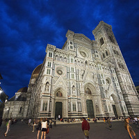 Buy canvas prints of Florence Cathedral by Rob Hawkins