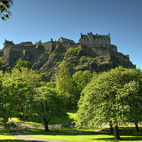 Buy canvas prints of  Edinburgh Castle by Rob Hawkins