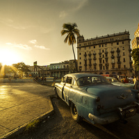Buy canvas prints of  Habana Sunset  by Rob Hawkins