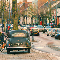 Buy canvas prints of Berkhampsted High St  by Rob Hawkins