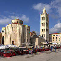 Buy canvas prints of Market Zadar  by Rob Hawkins