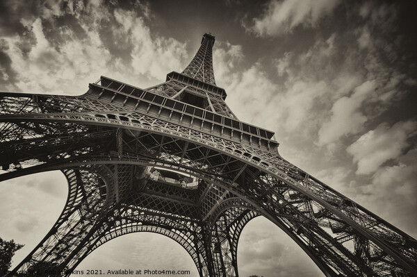 La Tour Eiffel Picture Board by Rob Hawkins