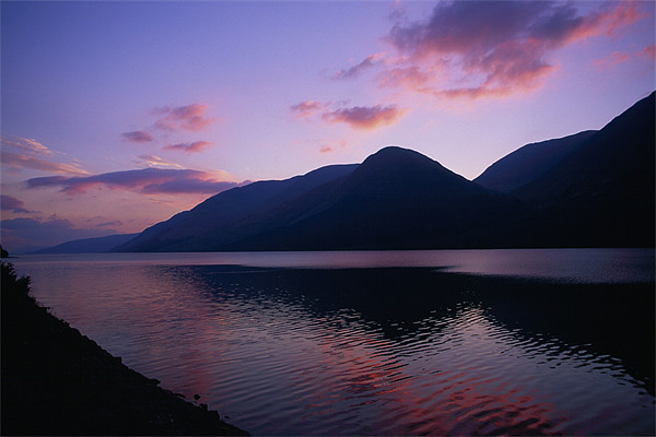 Sunset on Loch Lochy, Scottish Highlands Picture Board by Douglas Kerr