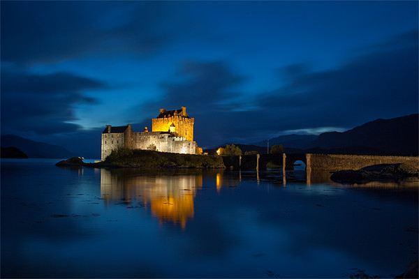 Eilean Donan Castle at night Picture Board by Douglas Kerr