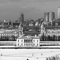 Buy canvas prints of Snow bound panoramic view of the Isle of Dogs Gree by Terry Senior
