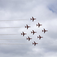 Buy canvas prints of diamond nine red arrows by Ian Middleton