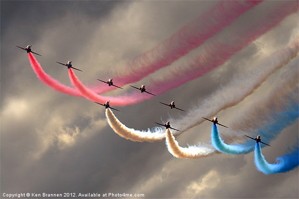 Red Arrows smoke trails Picture Board by Oxon Images